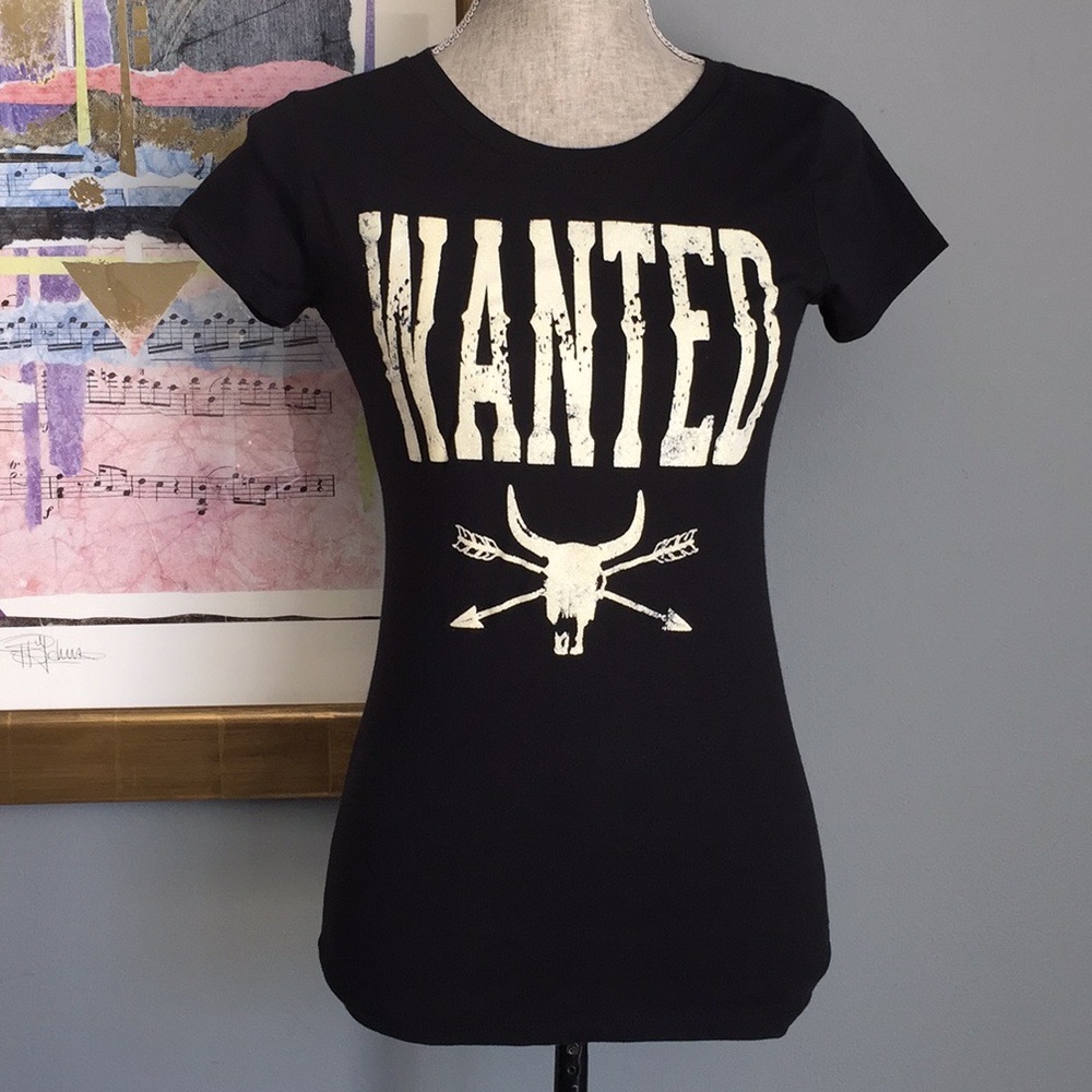 New WANTED Sparkly Graphic Tee